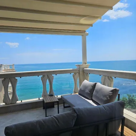 La Mer, Fortuna Apartment *